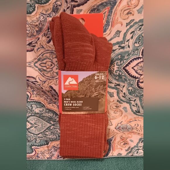 Ozark Trail 6-12 Wool Blend Brown Crew Socks - Picture 1 of 2
